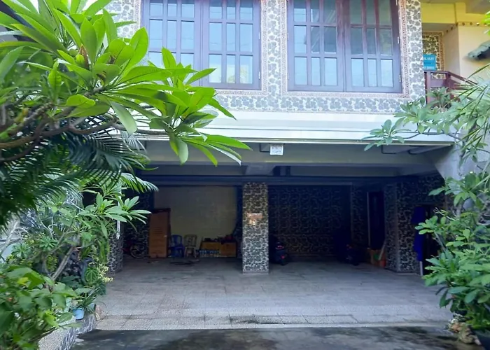 Oyo 3891 Penginapan Pondok Alit ホテル 2*