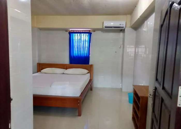 Oyo 3891 Penginapan Pondok Alit ホテル ヌサドゥア